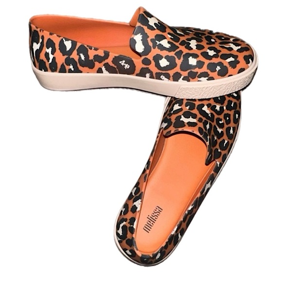 Melissa Cheetah print Slip on Mel Sneakers IN BEIGE/ ORANGE size 8 - Picture 4 of 6